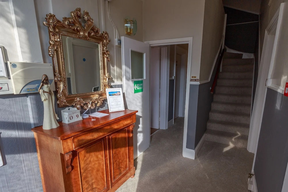 Bridge Guest House