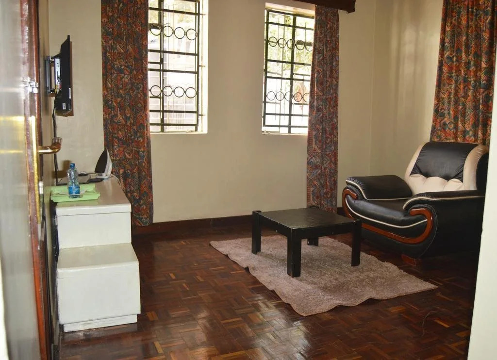 Karen Bomas Inn