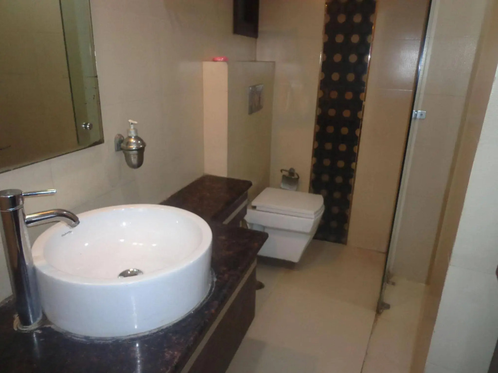 Hotel Millennium 2000 DX