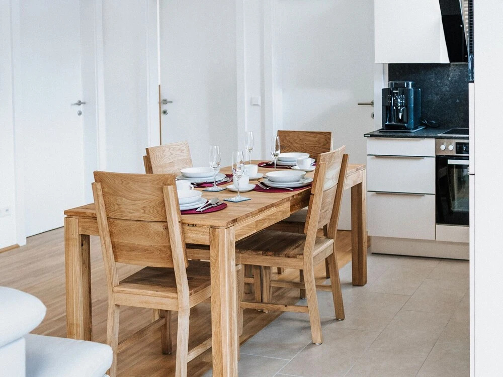 Magnificent Apartment With Phenomenal View Across the Bay, Nearby Appledore