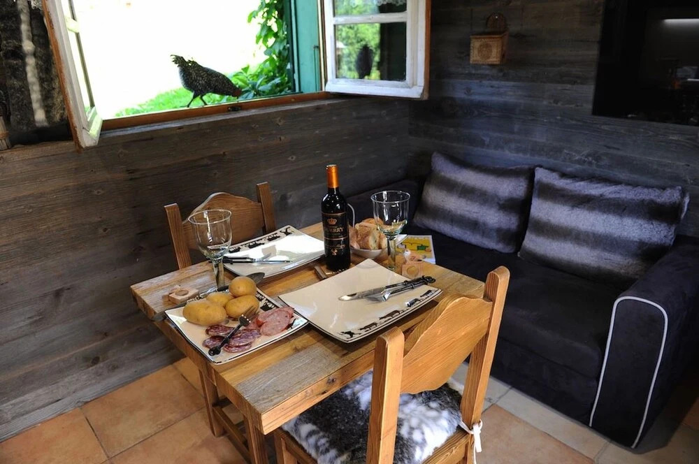Chalet With one Room in Montriond, With Wonderful Mountain View, Furni