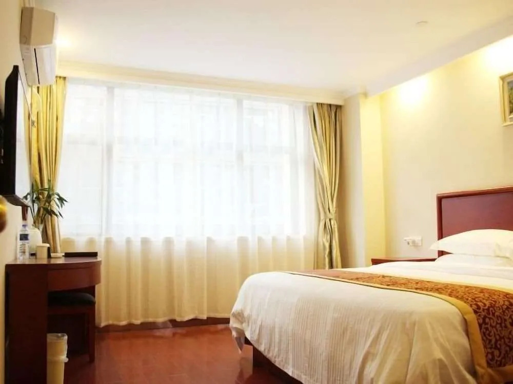 GreentreeInn Suzhou DushuLake ShuangyinFinancial City Hotel