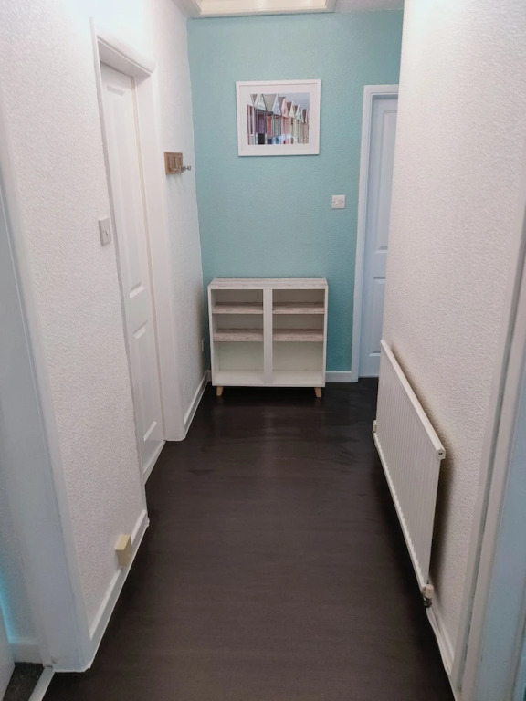 Charming 2-bed House in Fleetwood, England