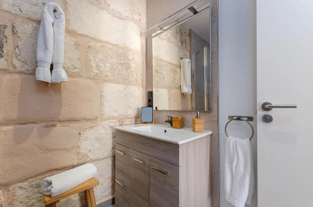 YourHouse Can Jordi, air conditioned holiday house with private pool