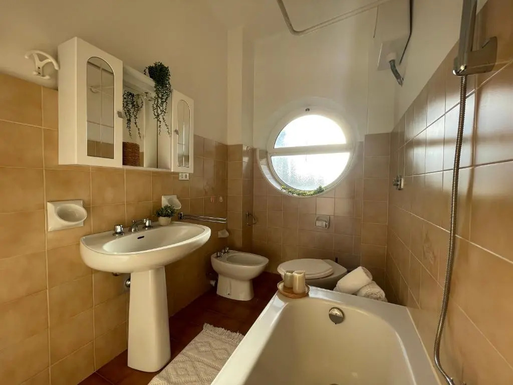 [Alassio City Center] 4 Rooms - 100 meters from the sea