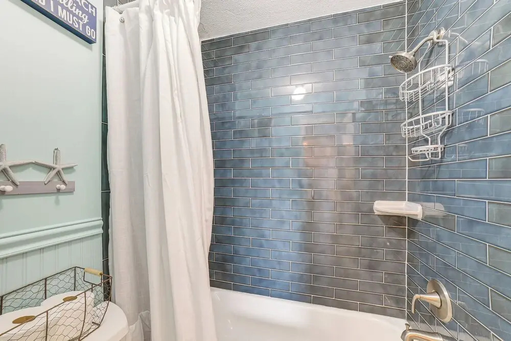 1/4 Mi to Seawall: Relaxing Galveston Condo!