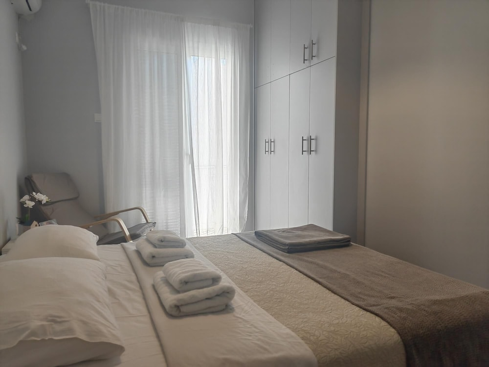 Hermes - Acropolis Residence Apartment