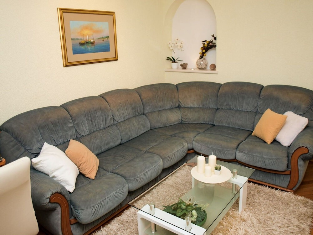 Apartment Vrilo