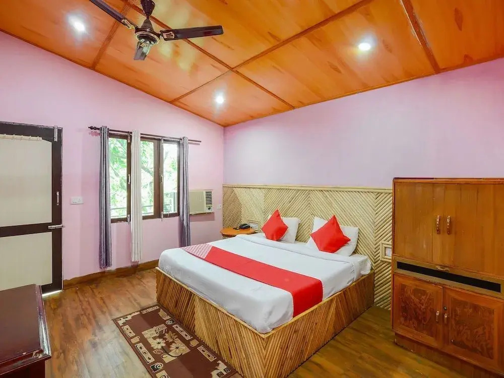 Corbett Call By OYO Rooms