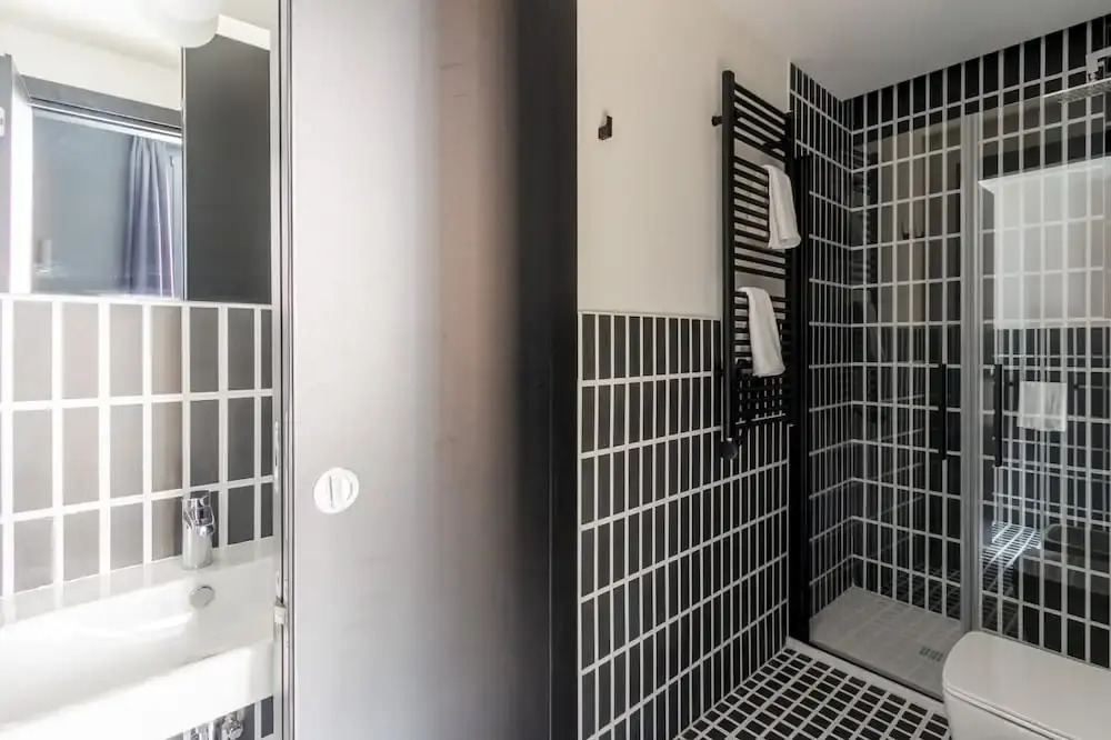 Bright Studio With gym and Coworking, Milan