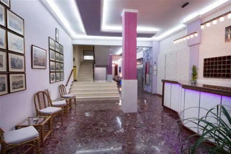 Hotel Bakos