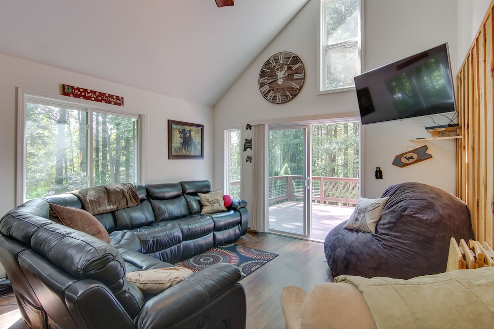 Penrose Vacation Rental: Near Cycling Trails!