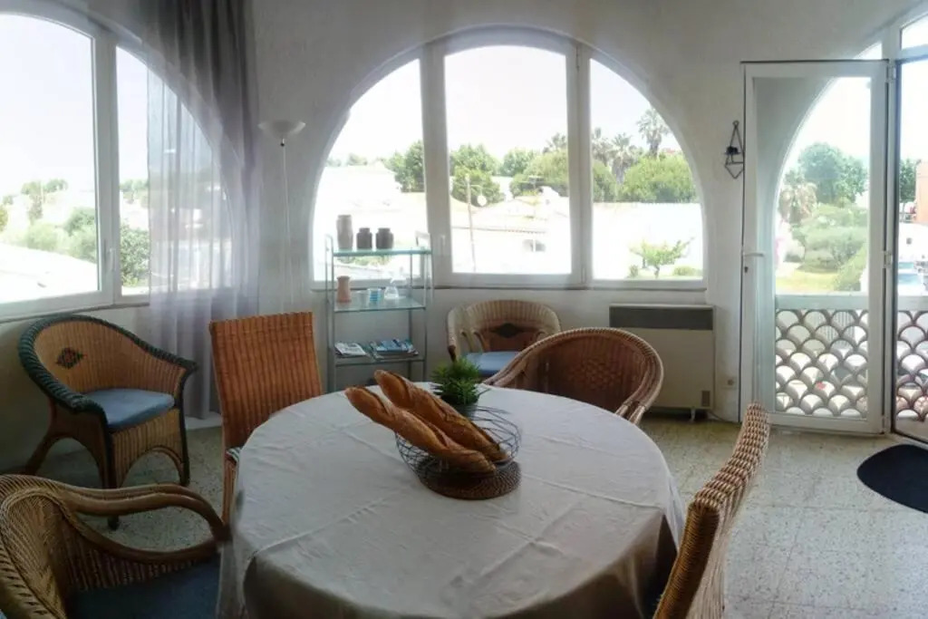 Apartament al centre Empuriabrava amb pàrquing A1