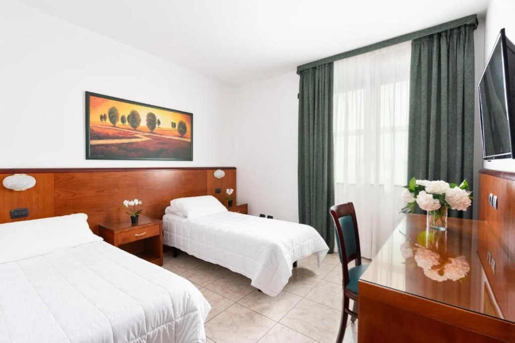 Rivoli Hotel