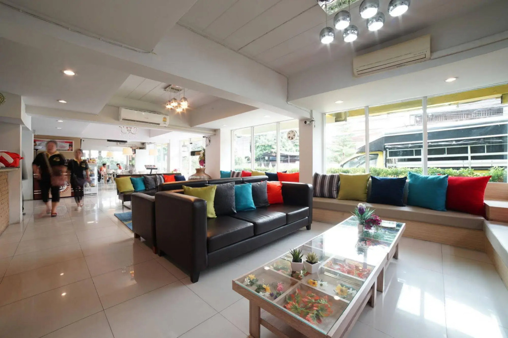 Donmuang Airport Hostel