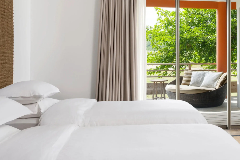 Sheraton New Caledonia Deva Spa & Golf Resort