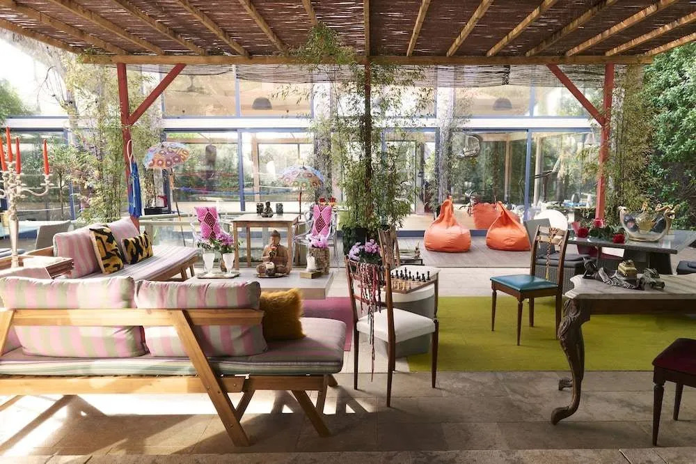 Lucky's Guest House