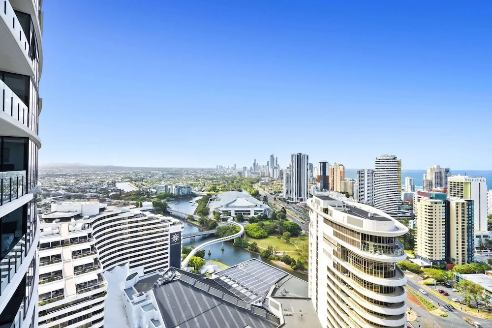 Casino Private Apartments - QStay