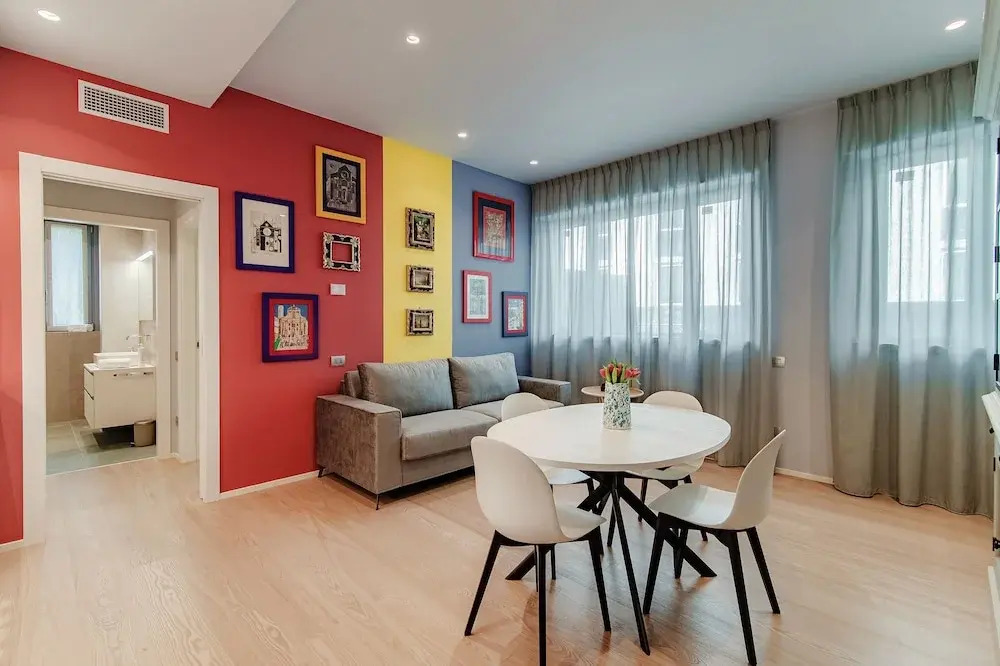 Home Three Colors