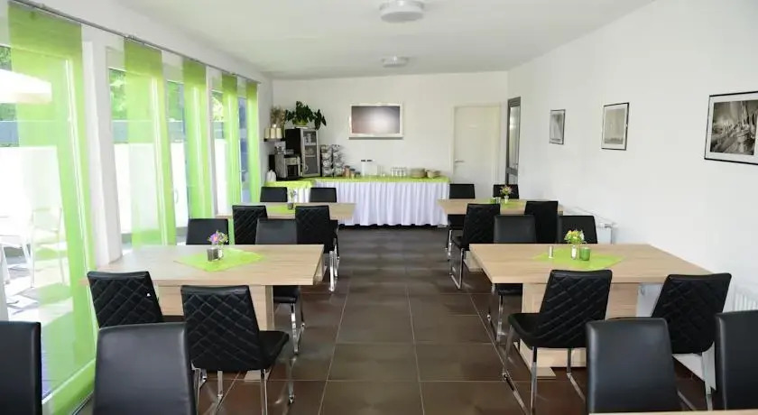 Hotel Move Inn