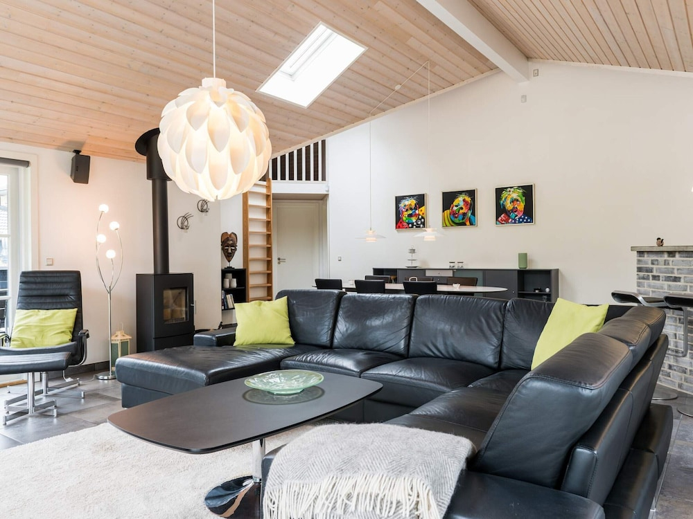5 Star Holiday Home in Blavand