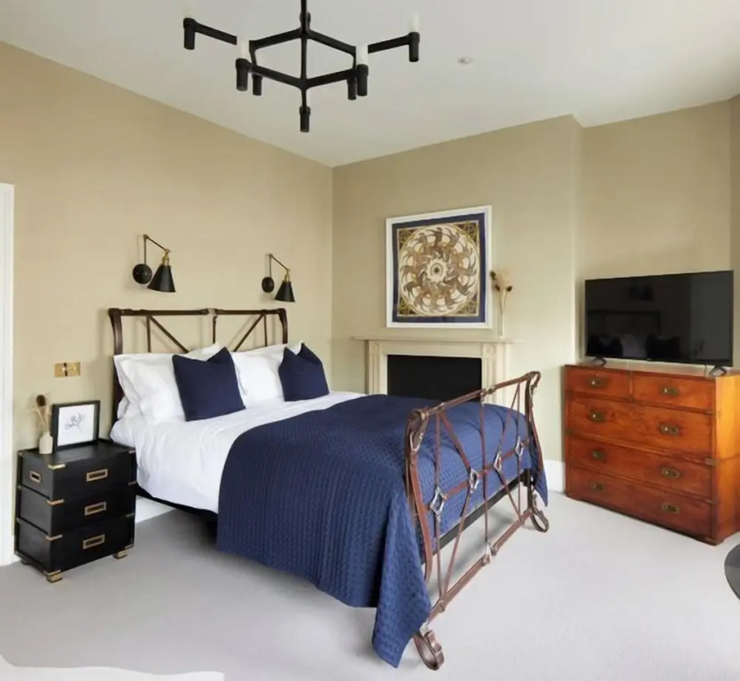 Lansdowne House Hove