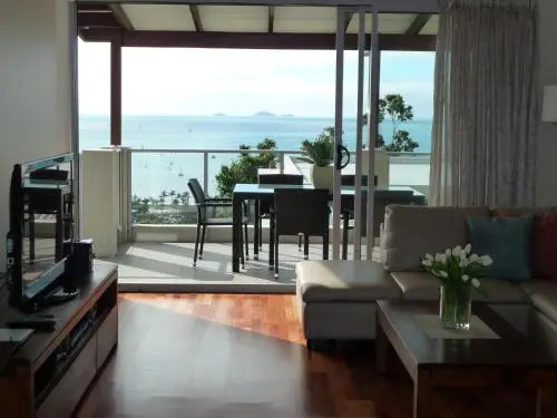 Oscars View - Airlie Beach