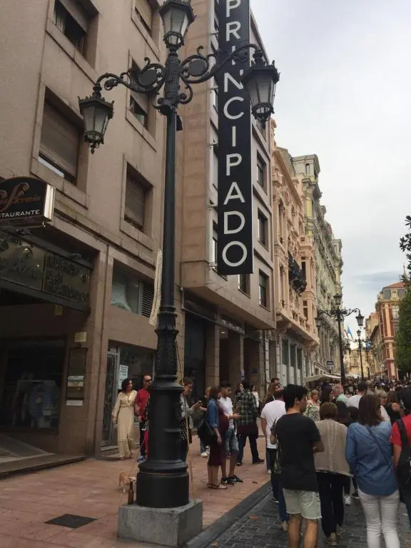 Comodidad y diseño en el centro de Oviedo Registro de turismo VUT 75 AS