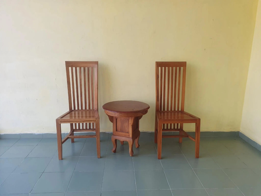 Oyo 90304 Persada Hasra Homestay