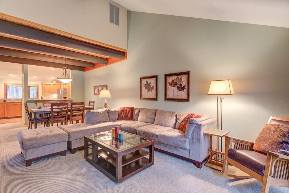 Wildflower Condo #44 by Village Properties at Sunriver