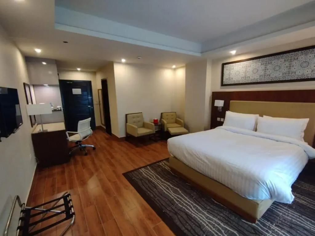 Avari Xpress Gilgit