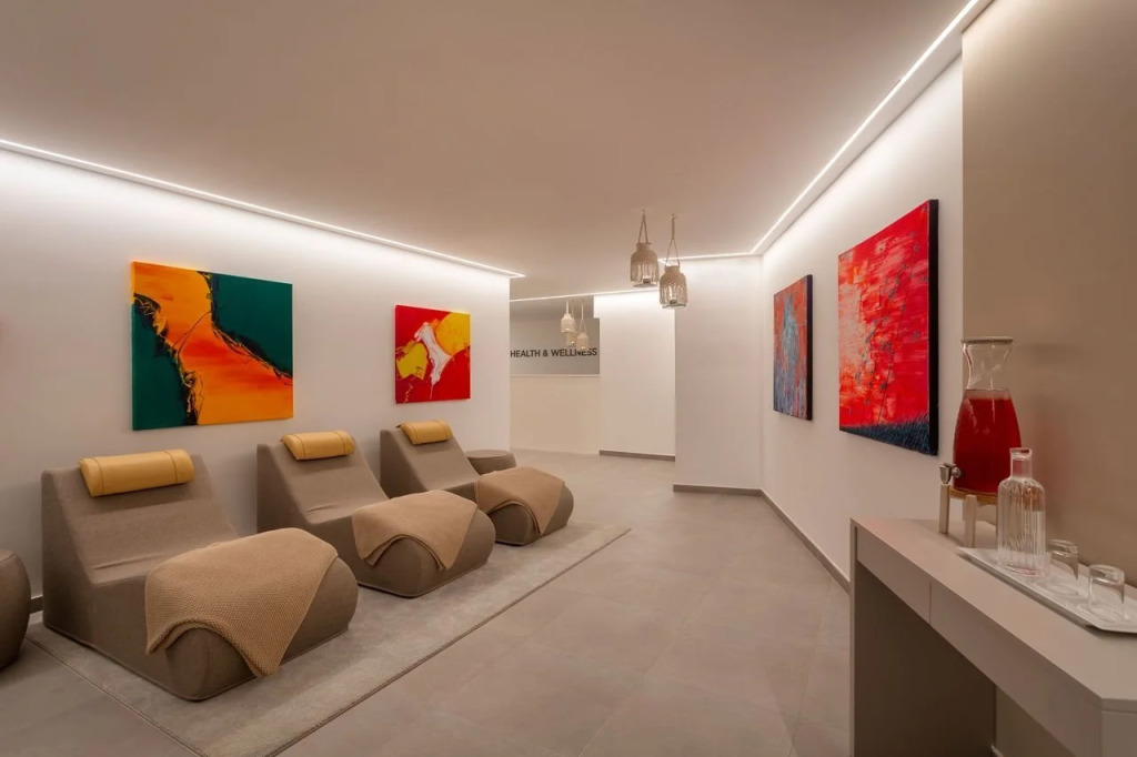 Longevity Health & Wellness Hotel