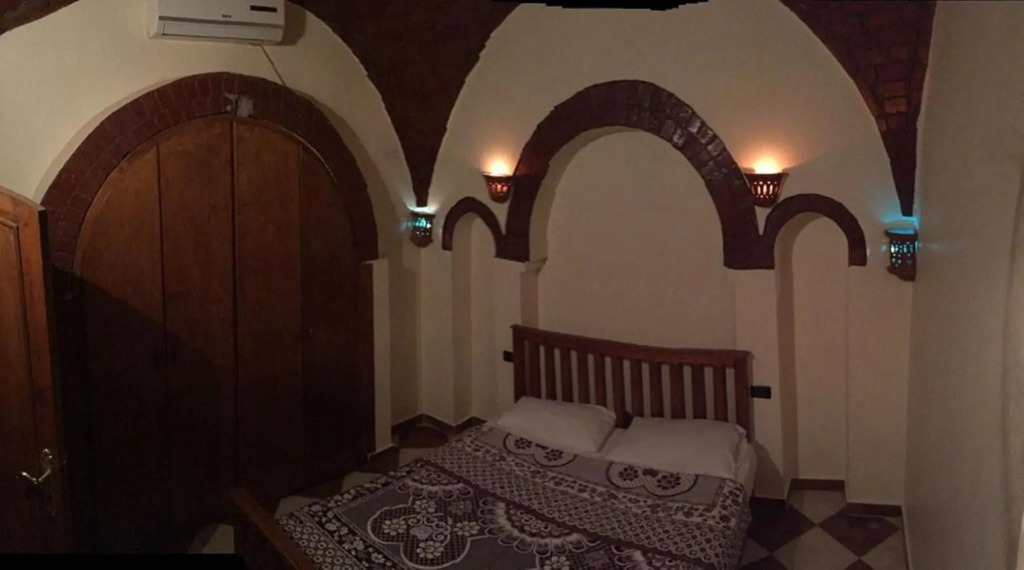Shahhat View House, Charming Private Villa in Luxor West Bank with Habu Temple Views, for up to 6 guests