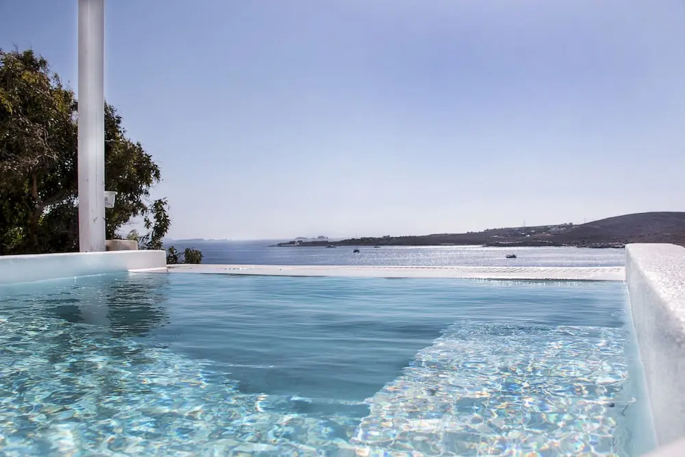 Krios Luxury Suites
