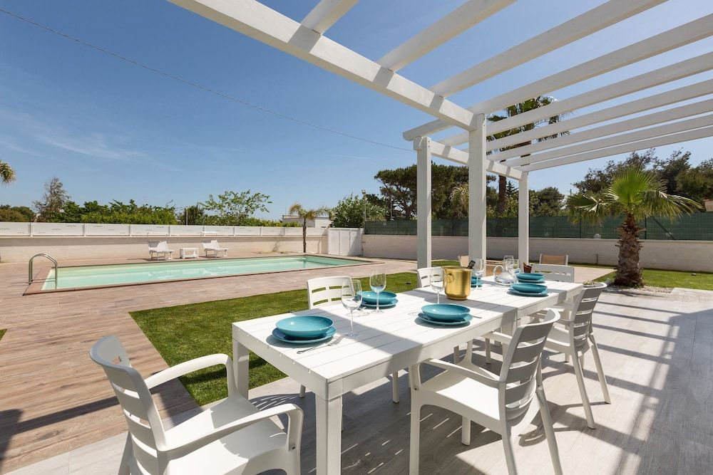 Villa Evi by BarbarHouse