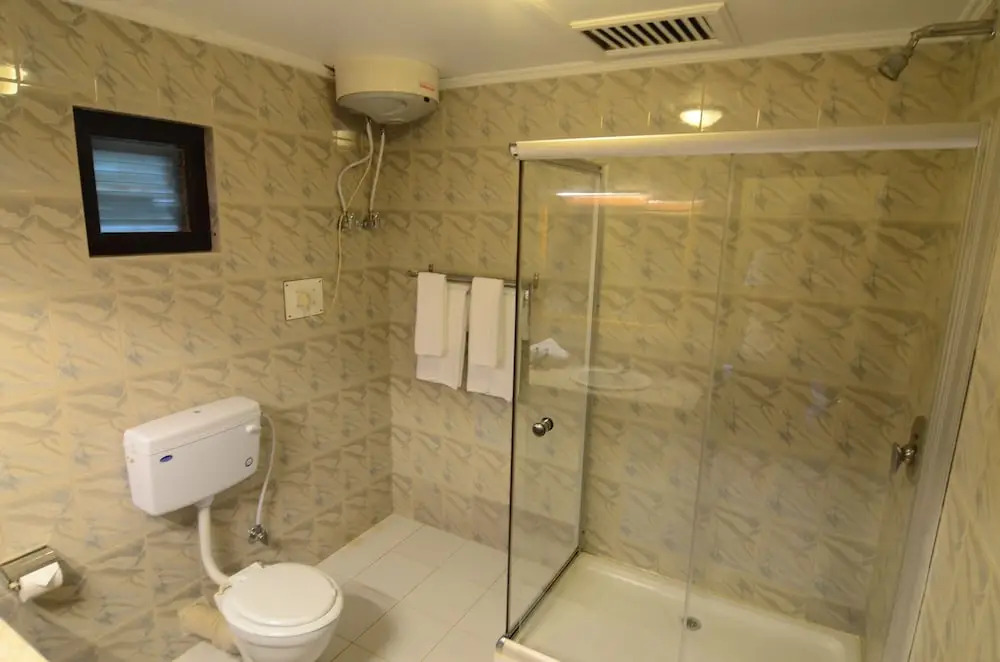 Himalayan Dragon'S Nest Hotel