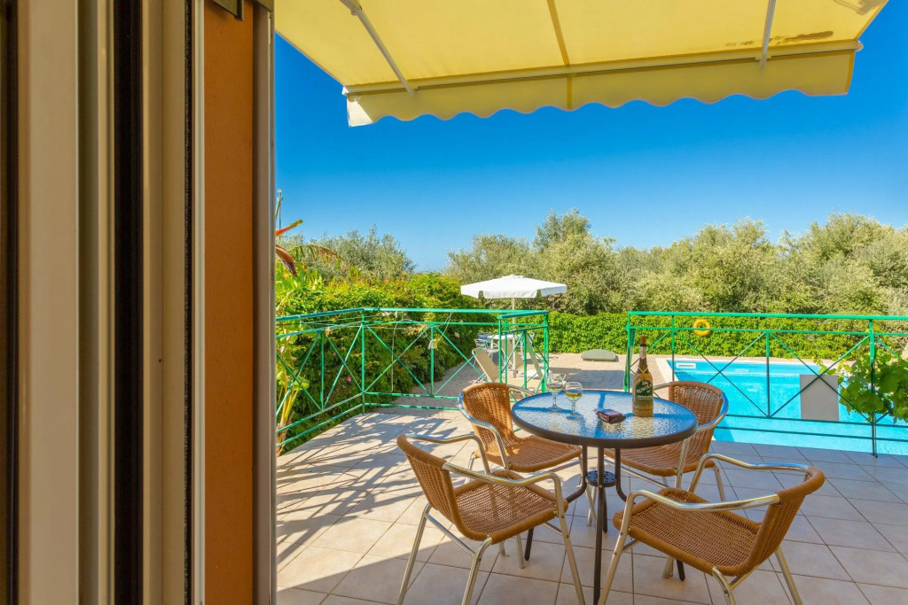 Villa Russa Alekos
