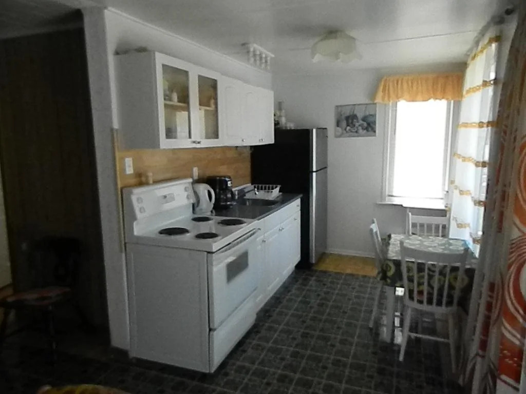 Pine Grove Cottages