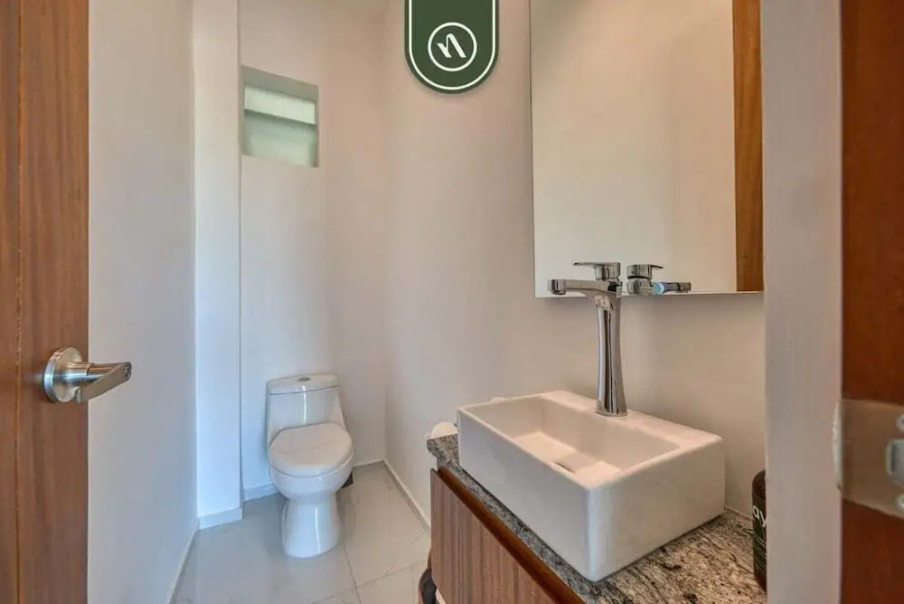 Equipped 2BR Condo in Versalles - Pool - King Bed