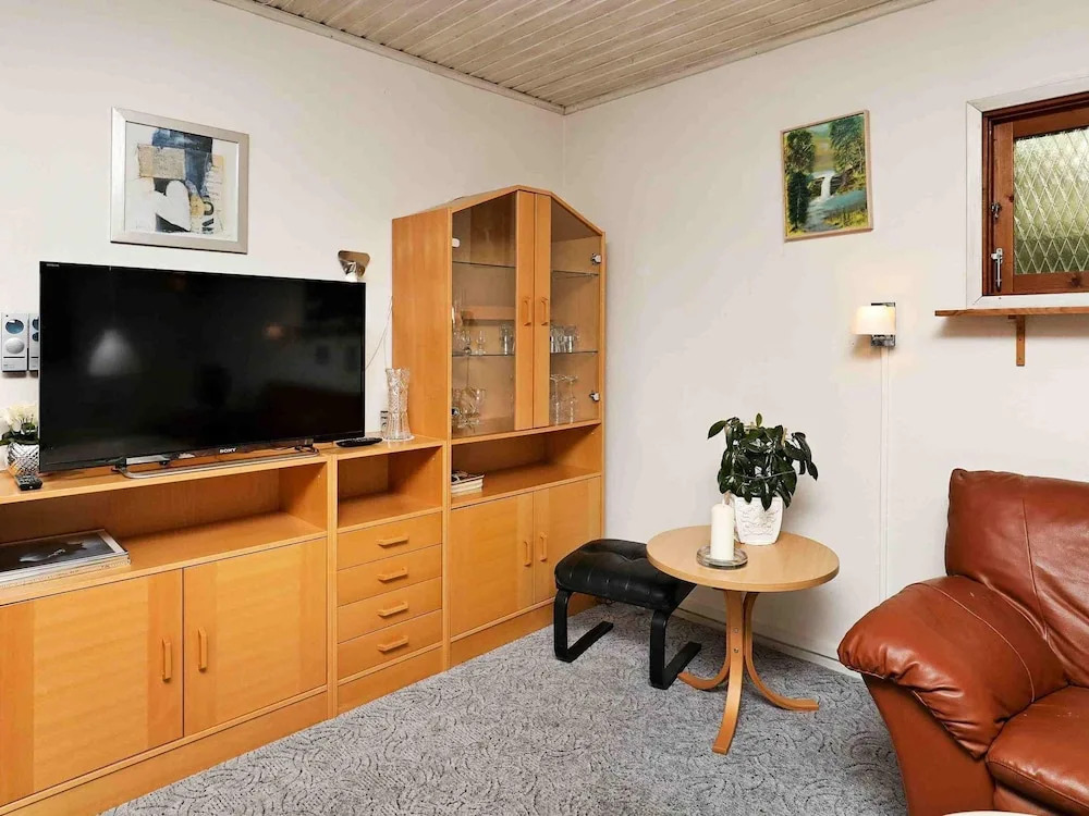 Cozy Holiday Home in Falster near Sea