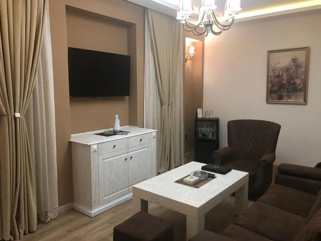 Russo Hotel