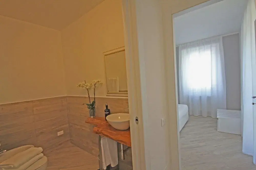 Diamond Apartments
