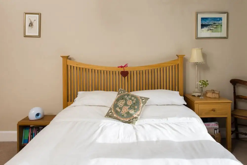 Luxury Escape with Garden and Parking