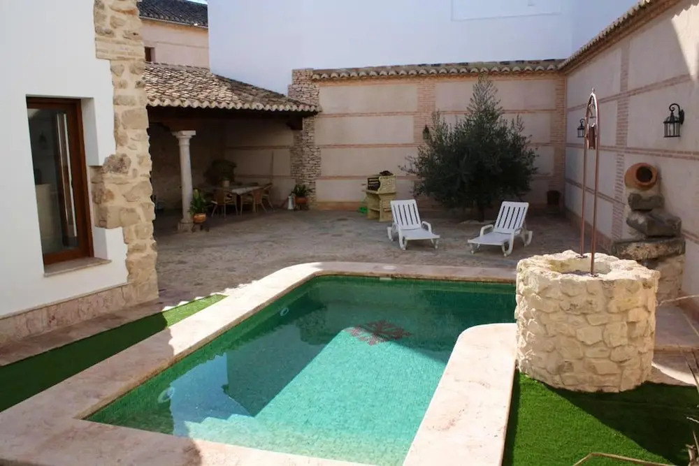 House With 5 Bedrooms in Almagro, With Shared Pool, Balcony and Wifi