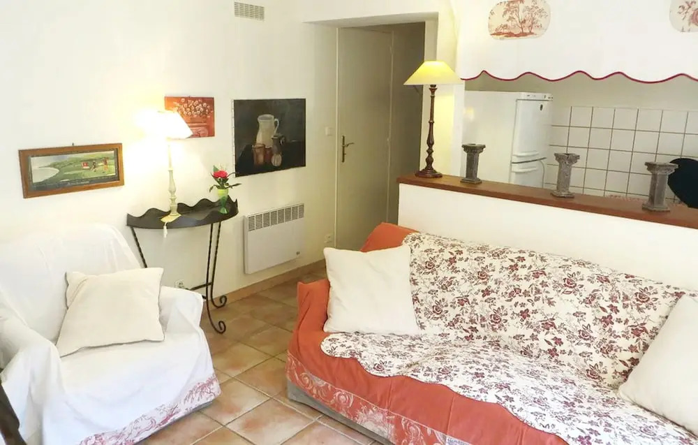 House With 2 Bedrooms in Saint Branchs, With Pool Access, Furnished Ga