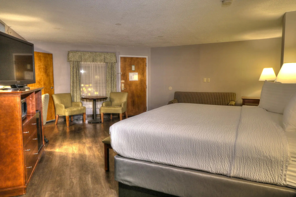 The Ramsey Hotel and Convention Center Pigeon Forge