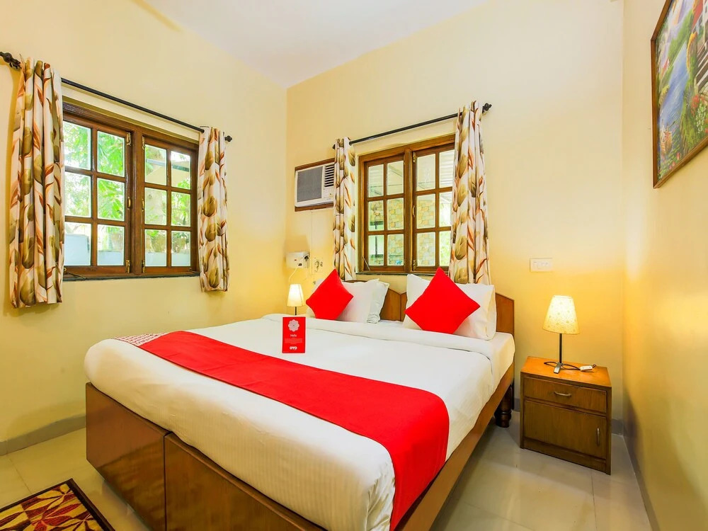 OYO 13747 Tanisha Guest house