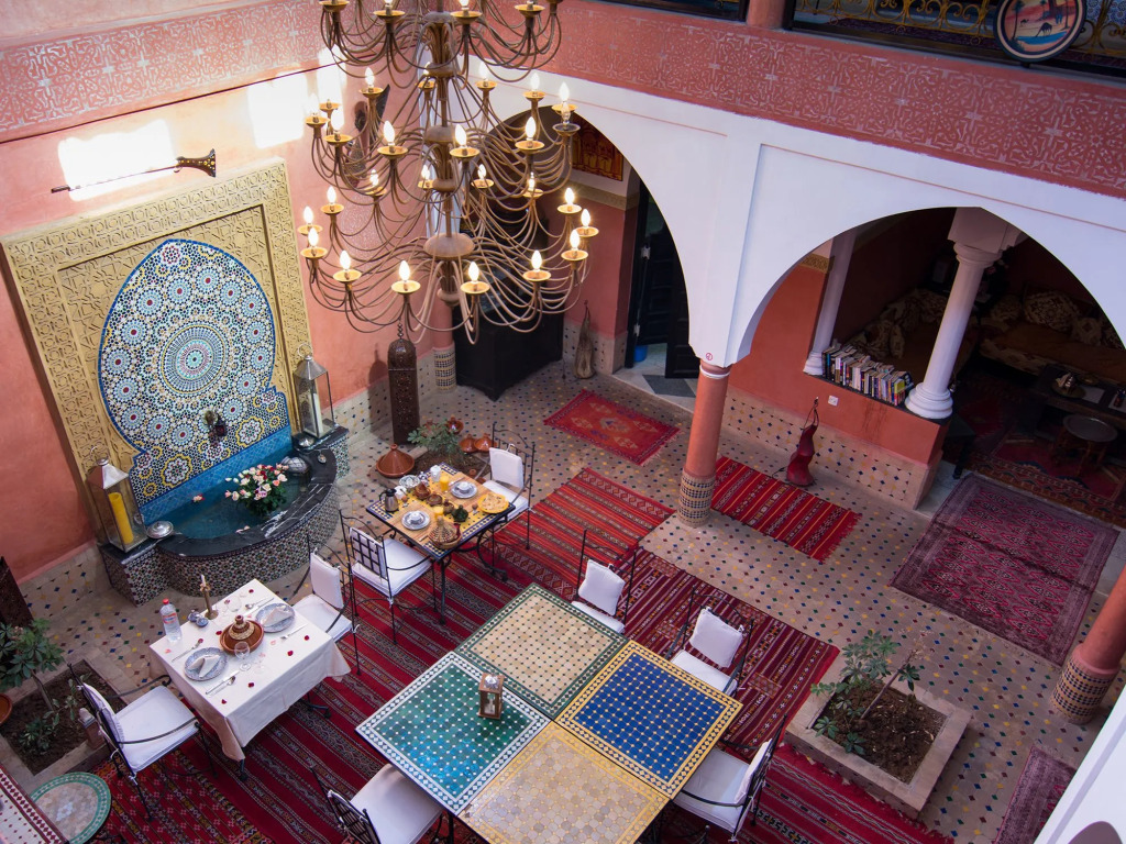 Riad Losra