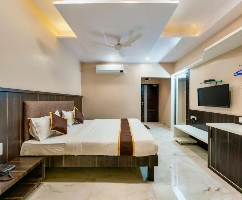 Hotel AATITHYA SATKAR