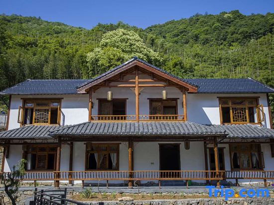 Banfuyun·Shanye Xipan Leisure Holiday Meisu (Anji Zhebei Grand Canyon Scenic Area)